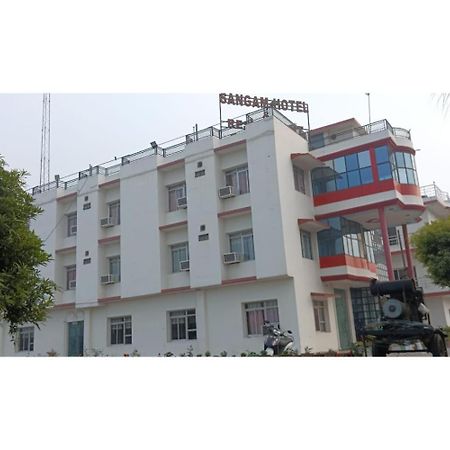 Hotel Sangam, พาราณสี ภายนอก รูปภาพ